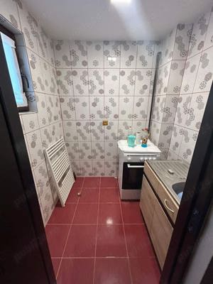 De vânzare apartament cu 2 camere, zona Piata Mica, - imagine 3