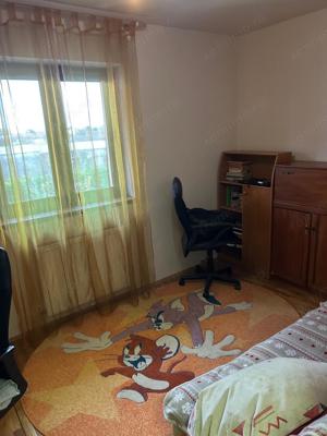 De vanzare vila P+E+M, zona Mehala-Ronat, teren 700 mp - imagine 7