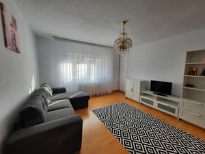  Inchiriez apartament cu 3 camere 13 Septembrie