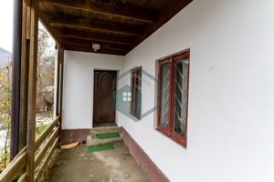 Casa de vanzare, zona de munte, loc. Sacaramb, jud. Hunedoara - imagine 3