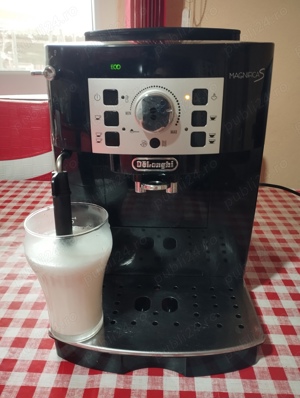 Vind Expresor DeLonghi Magnifica S - imagine 2