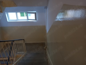 Firmă oferim servici de zugrăvit casa scări asociatii de proprietari  - imagine 5