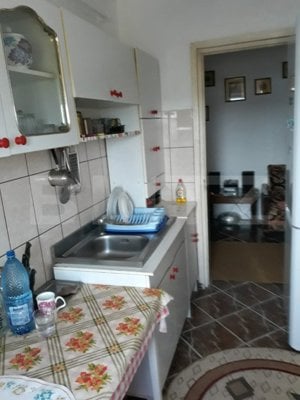 Apartament 3 camere, 68 mp, zona centrala - imagine 7