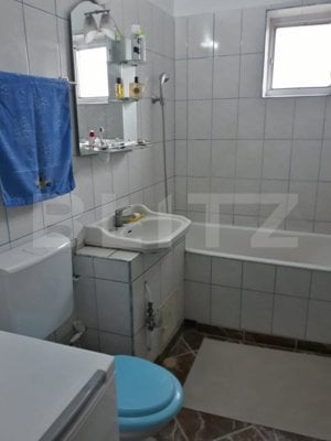 Apartament 3 camere, 68 mp, zona centrala - imagine 10