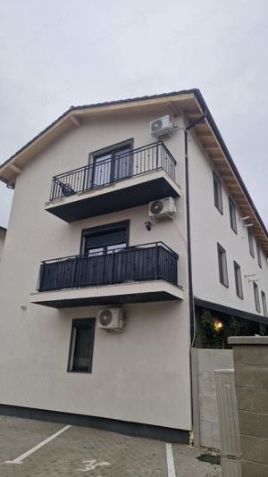 Vand apartament 2 camere,Giroc, et. 2, loc  parcare  - imagine 2