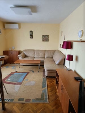 De închiriat apartament 4 camere zona Circumvalațiunii 