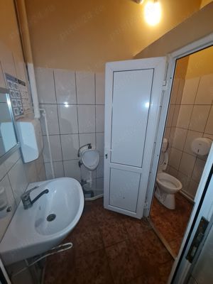 Spatiu comercial langa Piata Viziru fosta Sala Jocuri - imagine 4