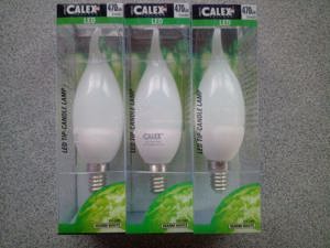 Bec led Calex E14, lumanare,tip flacara,470lumeni,2700k,set 3 bucati