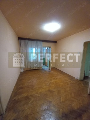 Apartament 2 camere, et 4 4, Nord - Arinului - 37000 euro - imagine 5