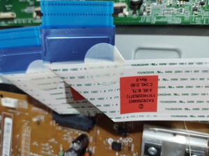 lvds ead62593902 + ead62593901 de pe tv LG 55lb670v - imagine 2