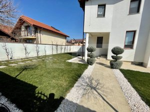 Casa de 150 mp, parcare, incalzire in pardoseala, curte mare, zona Garlesti! - imagine 11