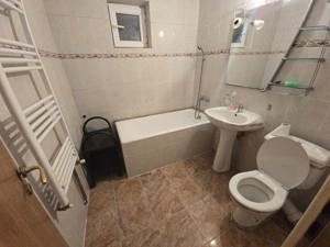 Proprietar inchiriez apartament 3 camere(67 mp) situat pe Calea Circumvalatiunii(langa Iulius Mall). - imagine 8