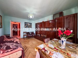 Ap. 2 camere in Deva, zona Dacia, 50 mp, etaj 8 10... - imagine 3