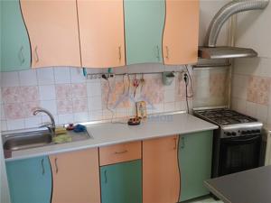 Apartament 3 camere decomandat Berceni-Uioara - imagine 4