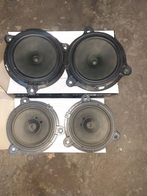 Vand set boxe Logan 2 originale 300 lei neg - imagine 2