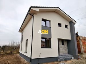 Casa semifinisata, 4 camere, 3 bai, 339 mp teren, zona Valea Popii