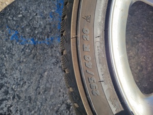 295 40r20 roti Volkswagen touareg iarnă  - imagine 2