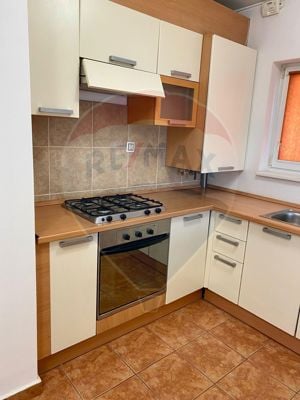 Apartament cu 2 camere de închiriat, zona Subcetate - imagine 3