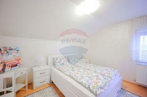 Casă cu 3 dormitoare, 256 mp teren de vânzare, str.Aurel Vlaicu, Ioșia - imagine 6