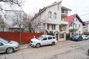 Casă de Vânzare cu  280mpu, 300mp Teren în Tătărași, Str. Stejar Iași