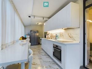 Apartament modern cu 3 camere și curte privată generoasă – Dumbrăvița - imagine 13