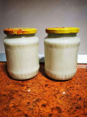 Miere rapita en gros sau la borcan