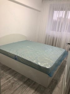 Închiriez apartament 3 camere Metrou Râul Doamnei 