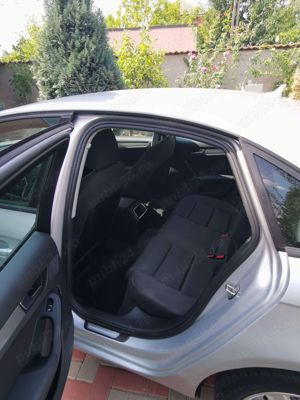 Vand Audi A4  din 2009 - imagine 2