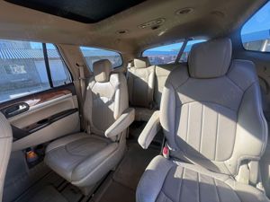 Vand Buick Enclave full option - imagine 5