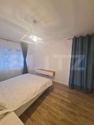 Apartament cu 3 camere, mobilat si utilat, parcare, zona Terra - imagine 7