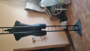 Busturi și manechine