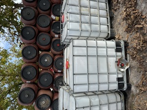 Vând butoaie 220- 1000litri 70 lei oferta