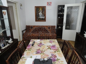 Apartament 3 camere, baie cu geam, etaj 3 zona buna in Vlaicu, garaj - imagine 5