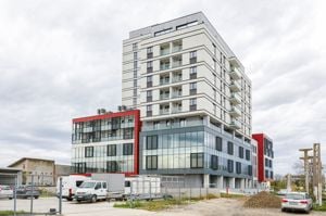 Apartament 2 camere cu terasa generoasa-Complexul Studențesc - imagine 13