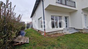 Casa de tip duplex de vanzare in Arhitectilor la stadiul de alb - imagine 2