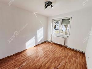 Apartament cu 3 camere si balcon situat in zona Rahovei din Sibiu - imagine 4