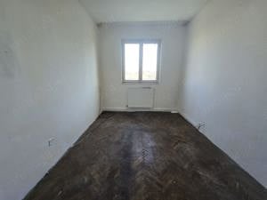 Bd. Cetății, apartament cu 3 camere cu centrală proprie - imagine 4