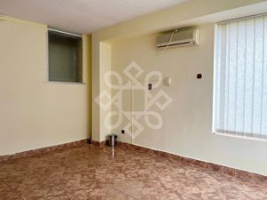 Spatiu comercial de inchiriat zona Decebal - imagine 4