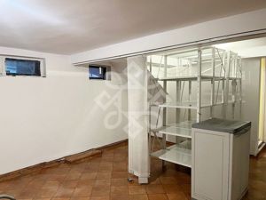 Spatiu comercial de inchiriat zona Decebal - imagine 9