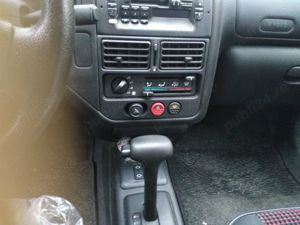 Vând siglă Peugeot 106 automat,euro2,an 1999 benzina - imagine 8 Vând siglă Peugeot 106 automat,euro2,an 1999 benzina - imagine 8