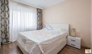 Apartament 3 camere de vanzare Decebal - imagine 2