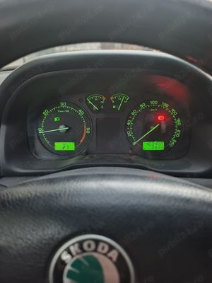 Skoda Octavia - imagine 8