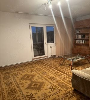 Apartament cu 3 camere Girocului decomandat langa Lidl anvelopat 3 balcoane centrala - imagine 4