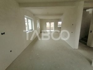 Casa individuala de vanzare 120 mp utili 550mp teren Sura Mare Sibiu - imagine 2