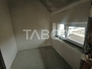 Casa individuala de vanzare 120 mp utili 550mp teren Sura Mare Sibiu - imagine 18