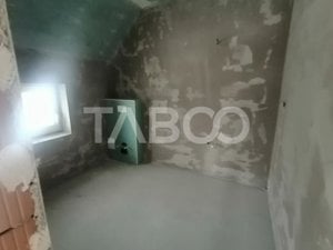 Casa individuala de vanzare 120 mp utili 550mp teren Sura Mare Sibiu - imagine 15