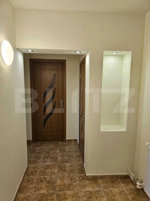 Apartament 3 camere, 67 mp, zona Cugir - imagine 6