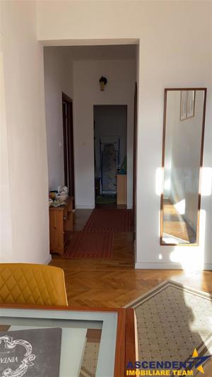 Apartament  in vila, in Cetatea Istorica a Brasovului - imagine 12