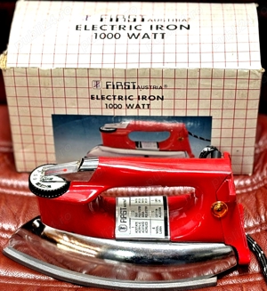 fier de calcat vintage First Austria Electric Iron 1000 watt nou