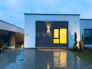 OX611 Case Moderne In Urban Village - Mosnita Noua